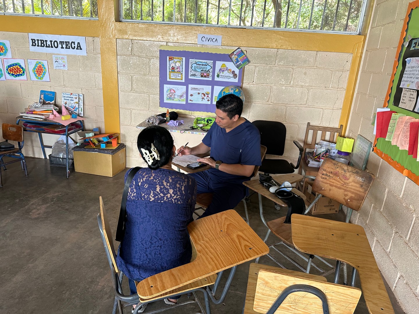 Honduras Health Horizons volunteers during a brigade trip